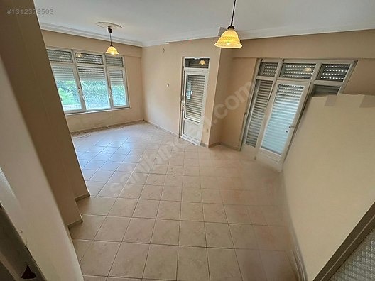 KÖŞEMDEN AYRI MUTFAK KOMBİLİ YÜKSEK KREDİLİ 2+1 SATILIK DAİRE - BALIKESİR EDREMİT fotoğraf 2