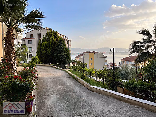 Fatih'ten cumhuriyet mah 3+1 125m2 deniz manzaralı eşyalı - BURSA GEMLİK fotoğraf 6