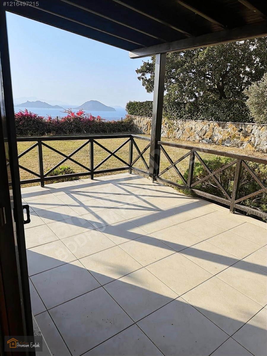BODRUM ORTAKENT YAHŞİ'DE PLAJLI SİTEDE MANZARALI VİLLA..ACİL... - MUĞLA BODRUM fotoğraf 3