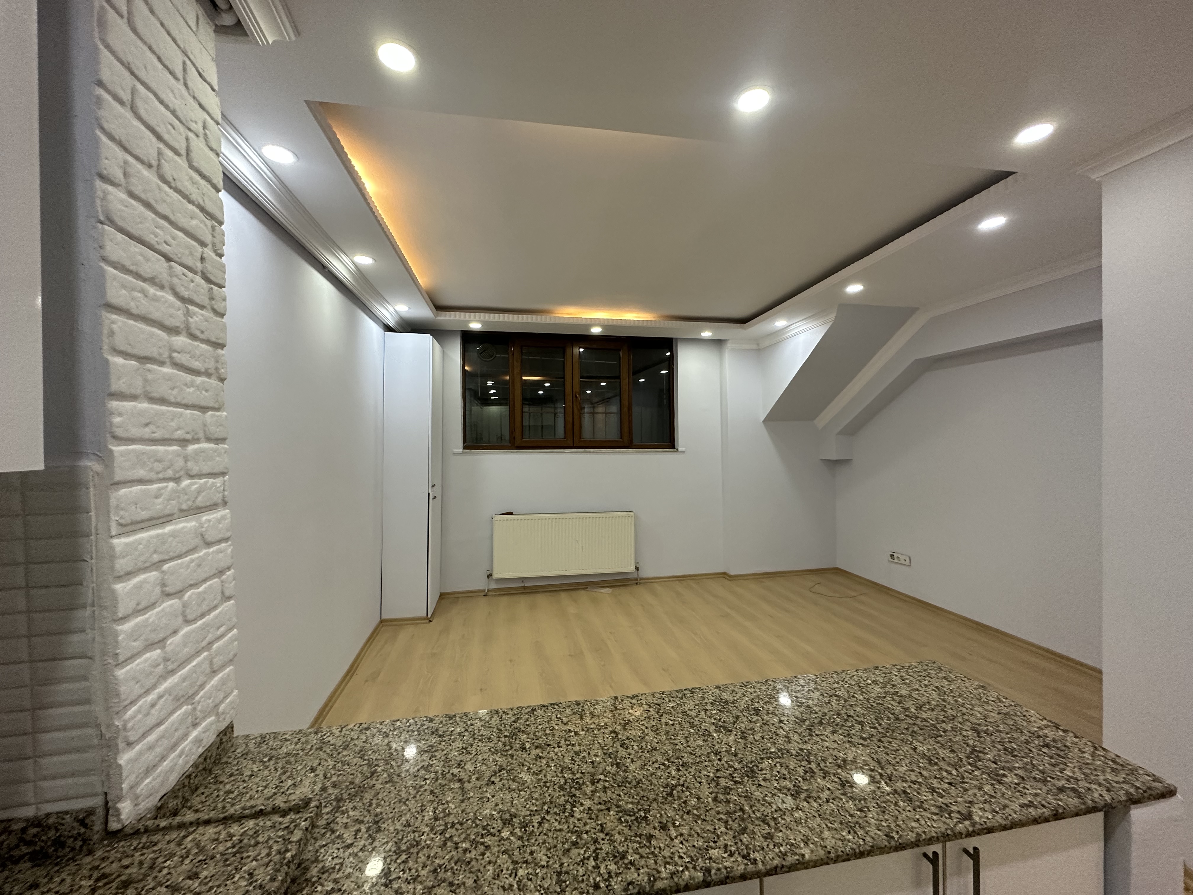 KAĞITHANE EMNİYETEVLERDE 2+1 90 M2 BAHÇE KATI DAİRE - İSTANBUL KAĞITHANE fotoğraf 4