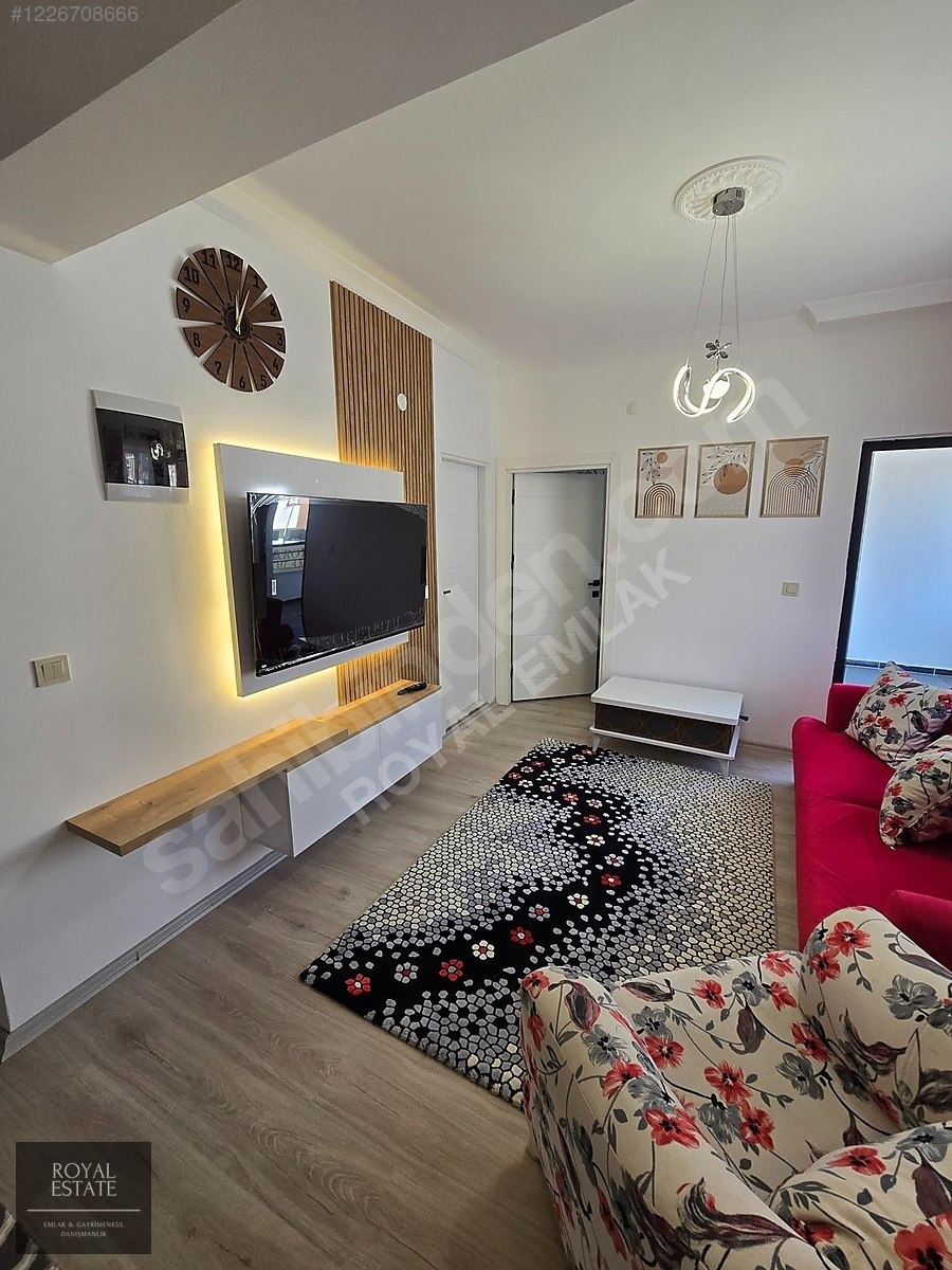 ROYAL EMLAKTAN SIFIRFUL +FUL EŞYALI 1+1 ÇOK İYİ KONMDA DAİRE - AMASYA MERKEZ fotoğraf 3