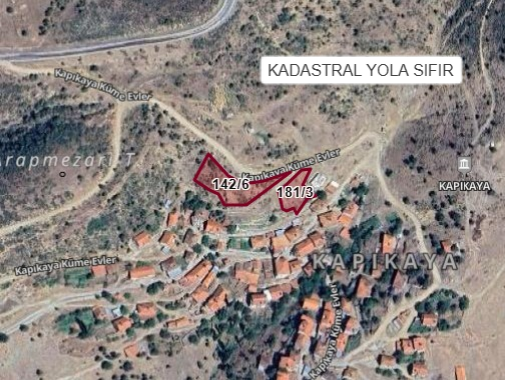 KÜTAHYA SİMAV KAPIKAYA KÖYÜ’NDE 700 M² TARLA SATILIKTIR - KÜTAHYA SİMAV fotoğraf 3