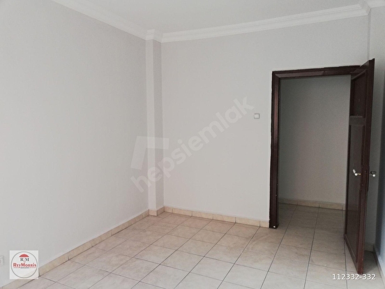 Kızılay Ergül Sokakta Üstkat Yapılı 4+1 Balkonlu Meskene de Uygun Kiralık Büro - ANKARA ÇANKAYA fotoğraf 3