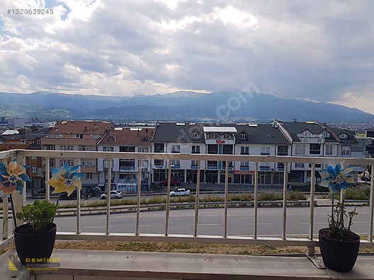 Arslan Sitesi 4 Kat 3+1 120 m2 Yerden Isıtmalı Masrafsız Daire - BURSA İNEGÖL fotoğraf 2