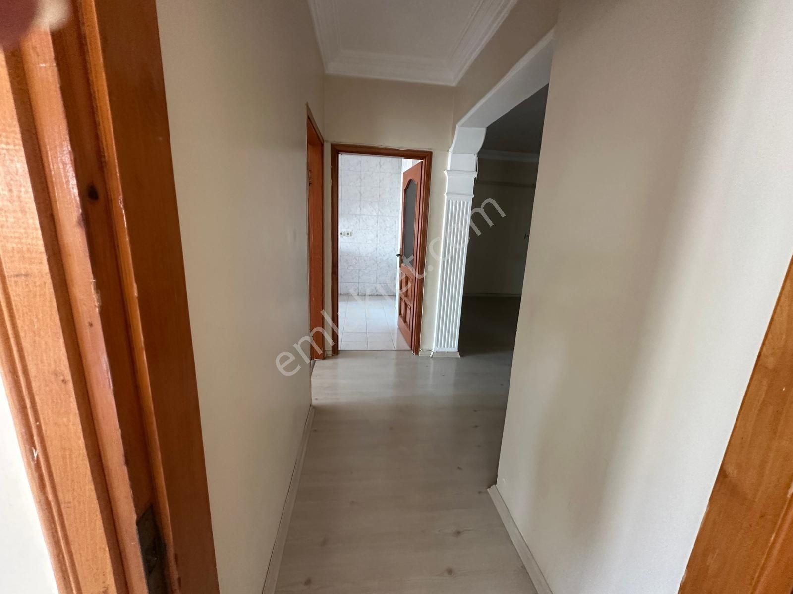 Baki Emlak'tan Kartal Kordonboyu Sahılde 3+1 Geniş Daire - İSTANBUL KARTAL fotoğraf 13