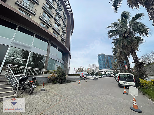 KİRALIK ,MÜSTAKİL GİRİŞLİ ,E5 ÜZERİ ,900 M2 PLAZA KATI ! - İSTANBUL ZEYTİNBURNU fotoğraf 10