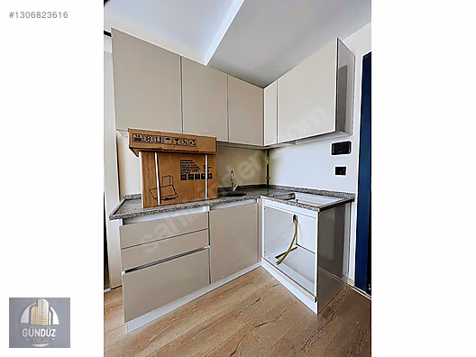 TACIN EMNİYET ARKASINDA FUL EŞYALI KOMBİLİ FIRSAT LÜX DAİRE ! - AKSARAY MERKEZ fotoğraf 8