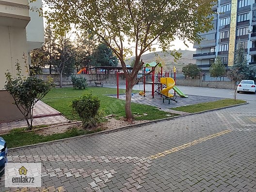 EMLAK 72'DEN BELDE MAH KİRALIK GENİŞ 3+1 GİRİŞ DAİRE - BATMAN MERKEZ fotoğraf 5