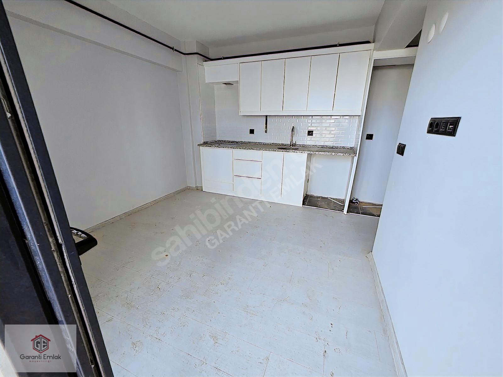 CUMHURİYET MAH 3.KAT HAVUZLU SİTEDE 65M2 SATILIK ACİL 2+1 DAİRE - ORDU ALTINORDU fotoğraf 2
