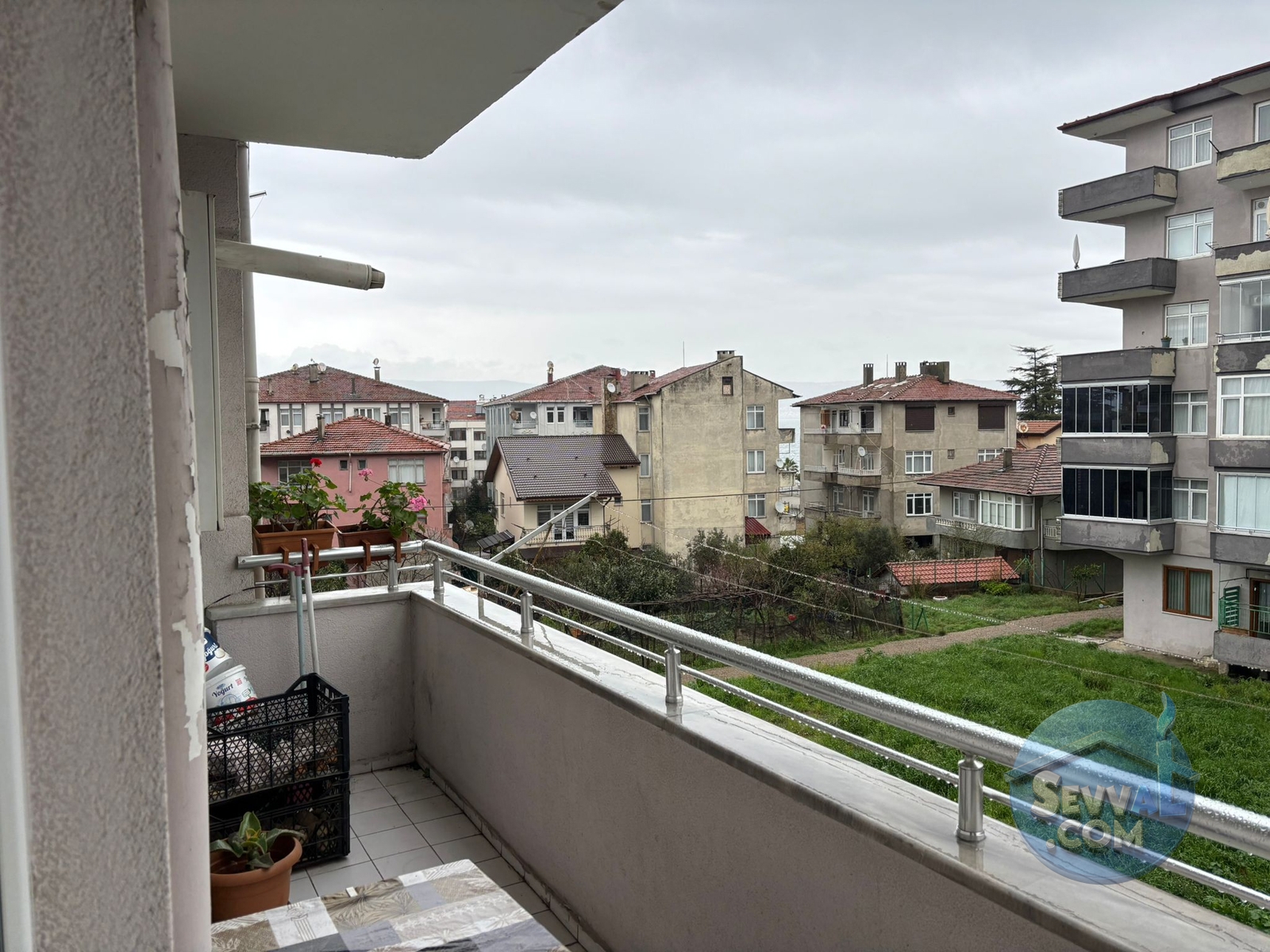 GÖLCÜK ULAŞLIDA ANA YOLA CEPHA SATILIK ARA KAT DAİRE - Kocaeli Gölcük fotoğraf 4