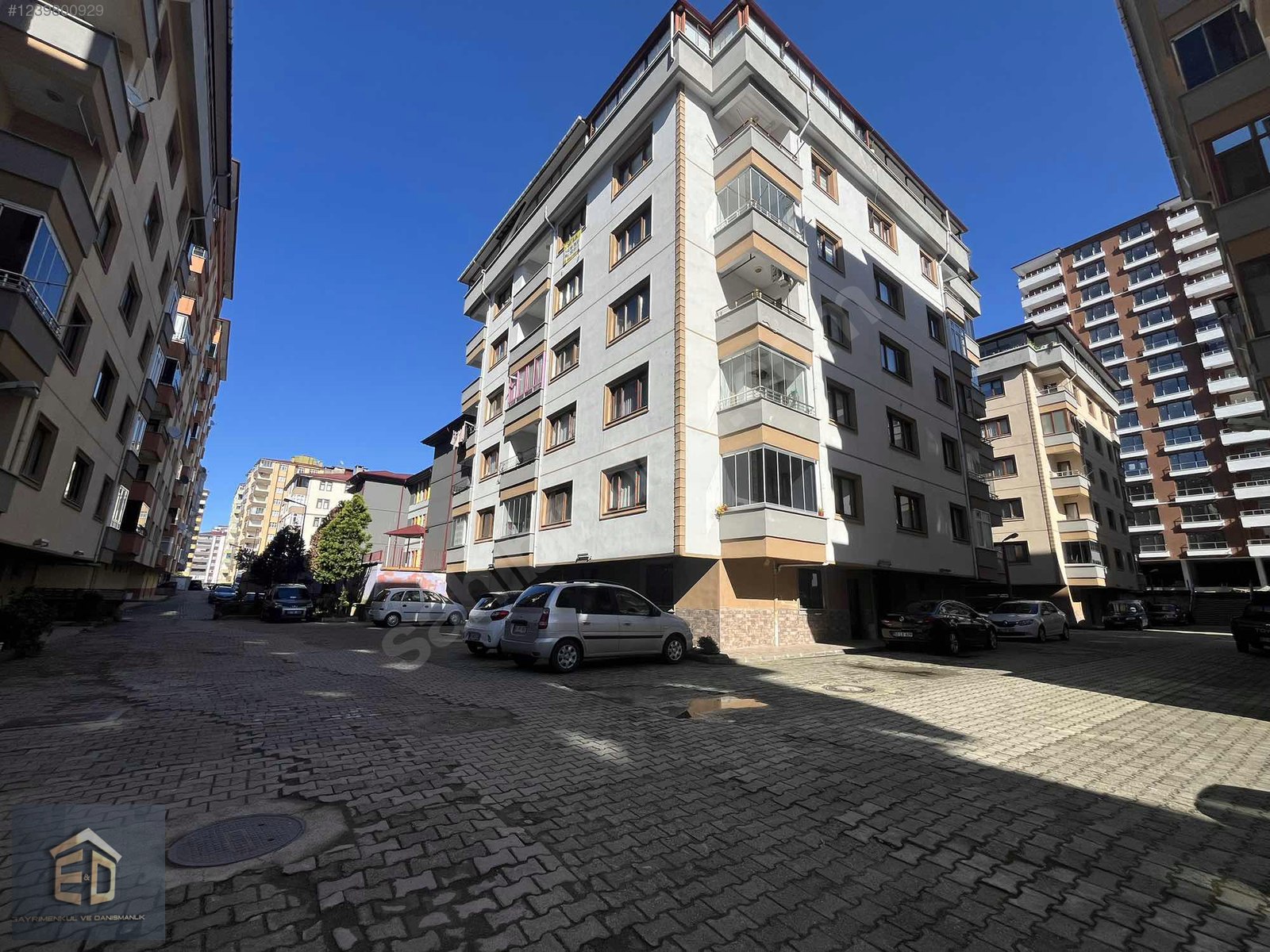 İRFANLI MAHALLESİNDE SATILIK 5+2 DOĞALGAZLI DUBLEX DAİRE - TRABZON OF fotoğraf 11