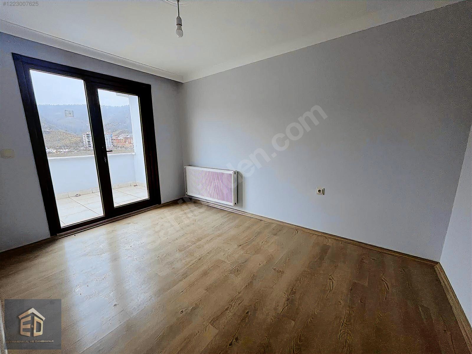 ARAKLI MERKEZ'DE 5+2 SIFIR DUBLEX DAİRE 240M2 DOĞALGAZLI - TRABZON ARAKLI fotoğraf 4