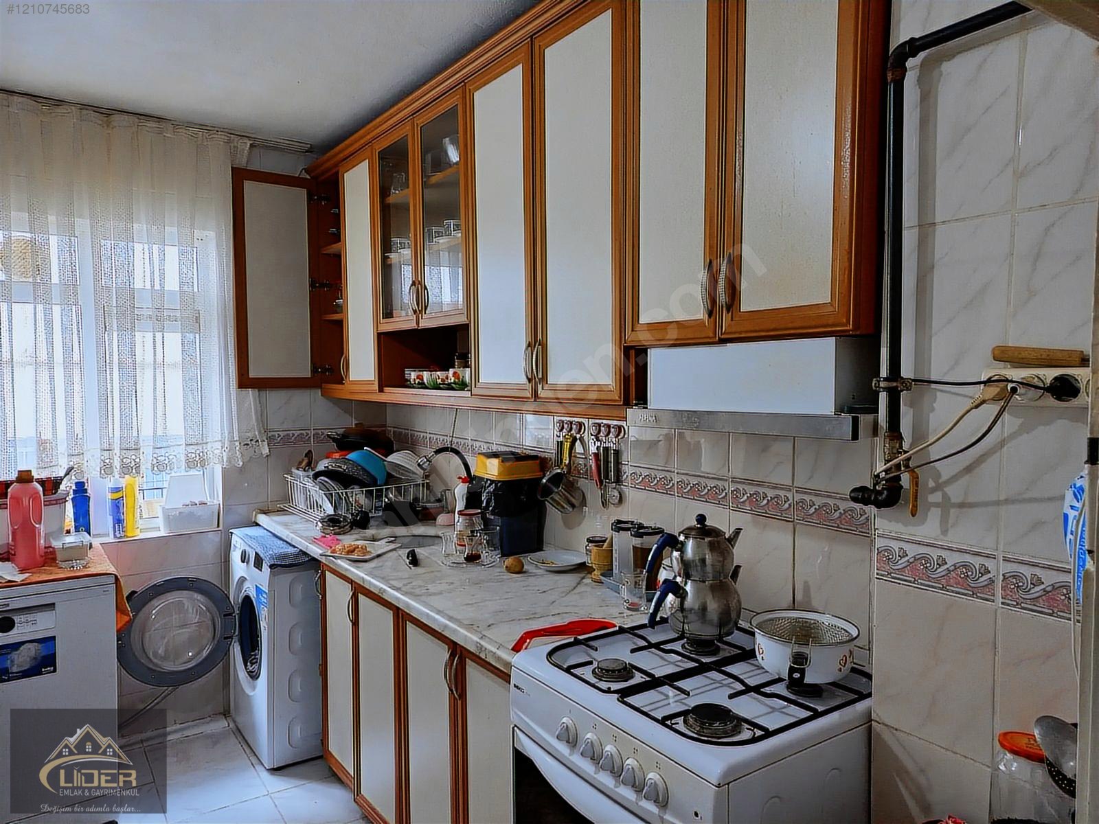 LİDER EMLAK A.H.R MAH. DE 275 M2 ARSA İÇİNDE 3 KATLI MÜSTAKİL - ÇANKIRI MERKEZ fotoğraf 11