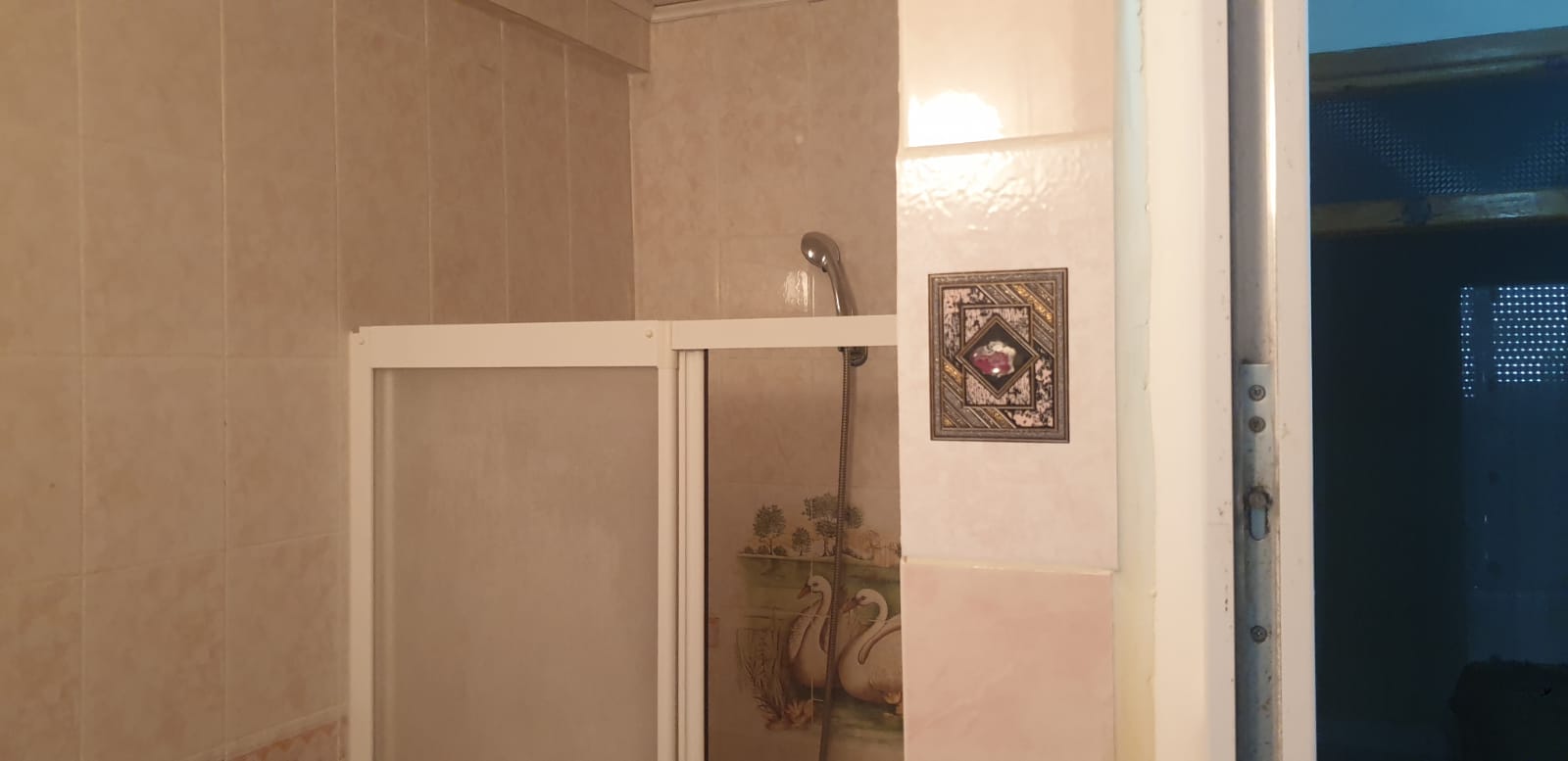 ATAKENT SUSANOĞLUNDA SAHİLE YAKIN SATILIK EŞYALI 1+1 DAİRE - MERSİN SİLİFKE fotoğraf 3