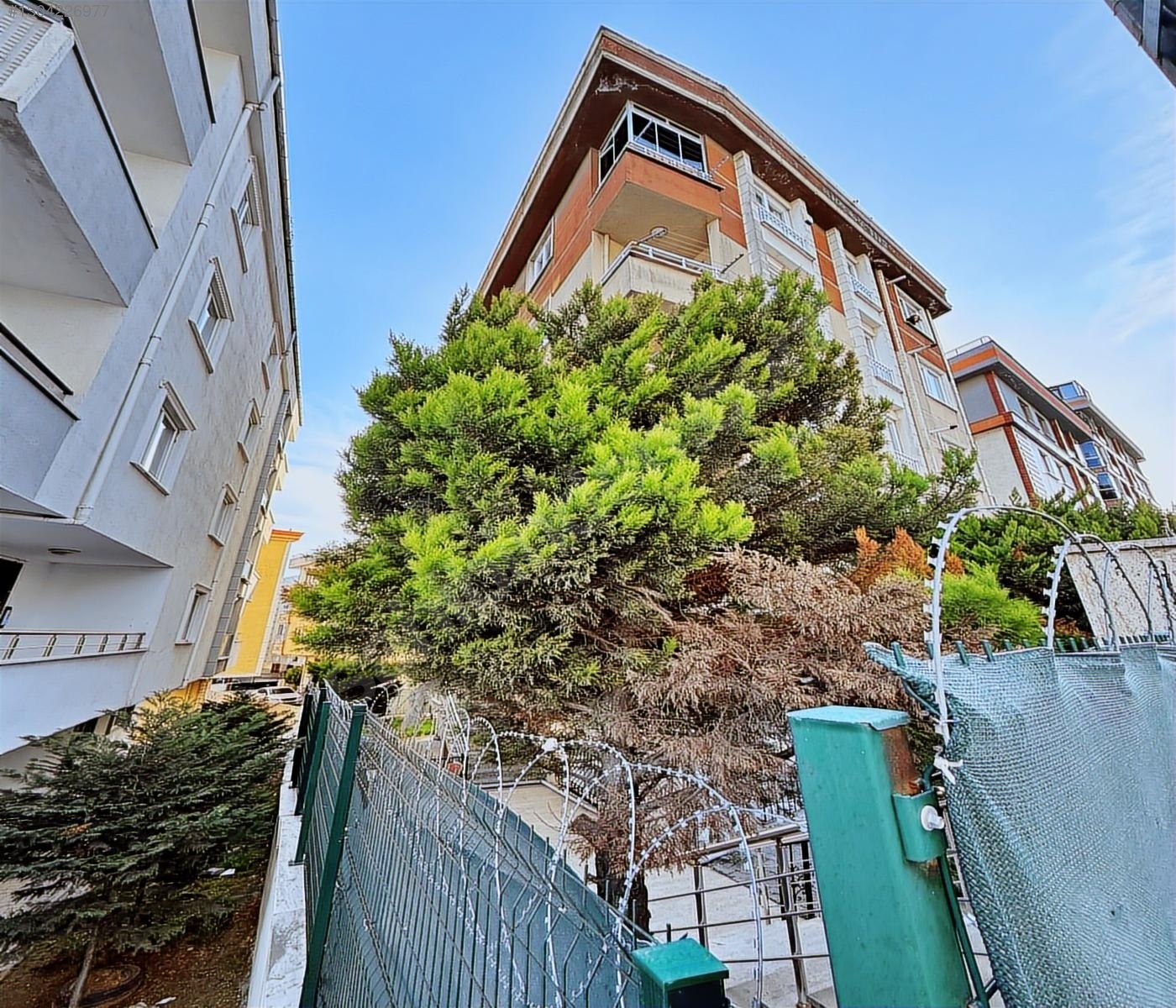 BEYLİKDÜZÜ KAVAKLI MERKEZ'DE SATILIK 2+1 ARA-KAT 95M2 DAİRE - İSTANBUL BEYLİKDÜZÜ fotoğraf 34