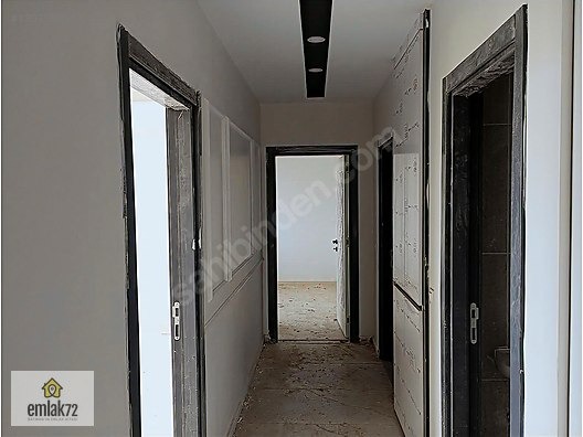 EMLAK 72 'DEN BAYINDIR MH SİTE İÇERİSİNDE(2+1) SATILIK ZEMİN KAT - BATMAN MERKEZ fotoğraf 12