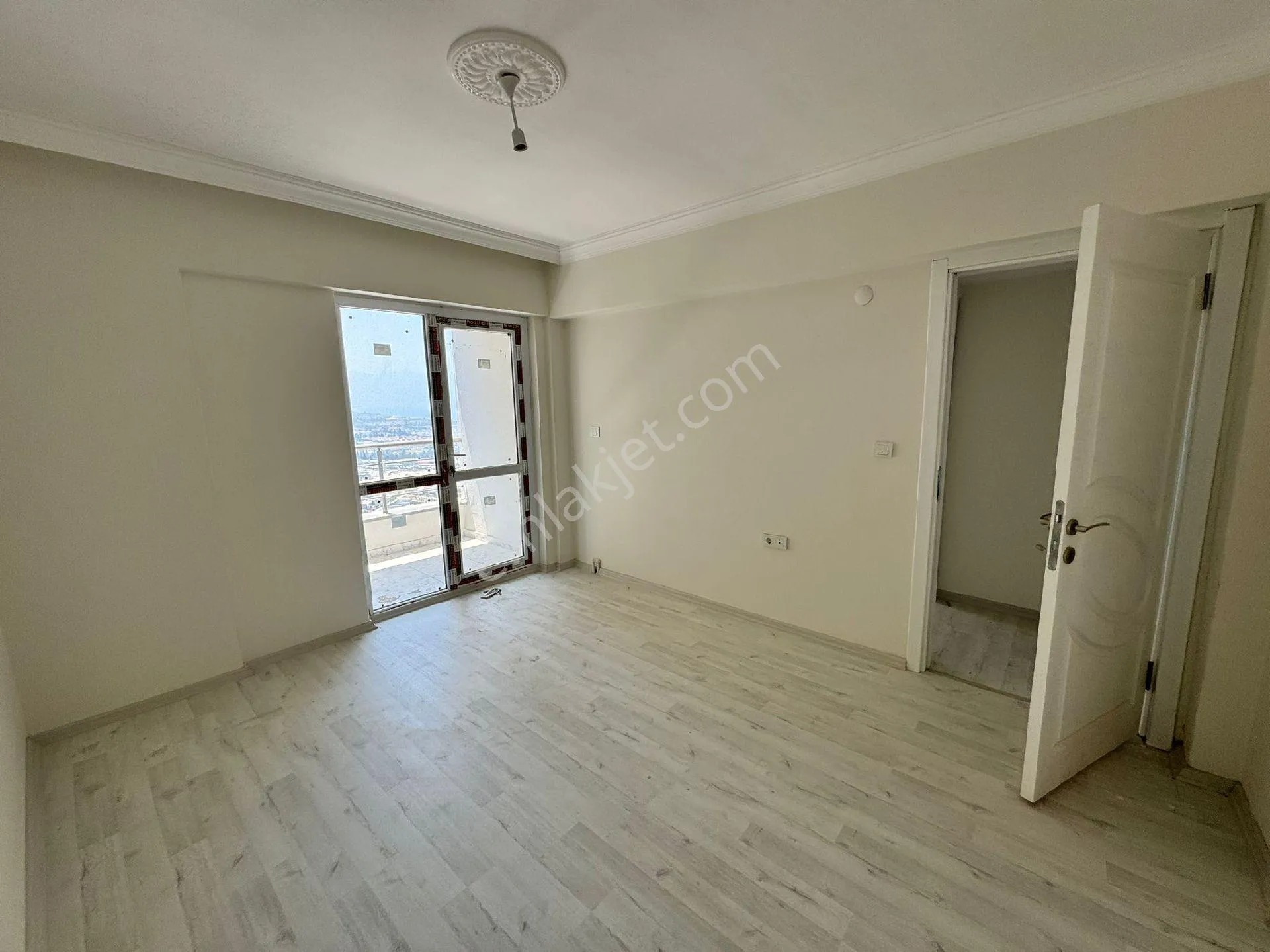 Aydın Kuşadası'nda 2+1 Daire Satılık - AYDIN KUŞADASI fotoğraf 9