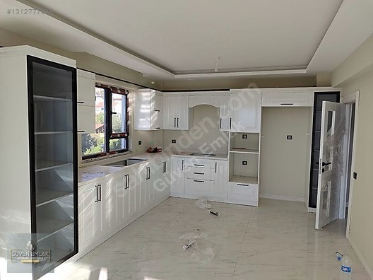 GÜVEN EMLAK'TAN TECDE ANAYOLDA AYRICALIKLI DAİRE UYGUN FİYAT - MALATYA YEŞİLYURT fotoğraf 4