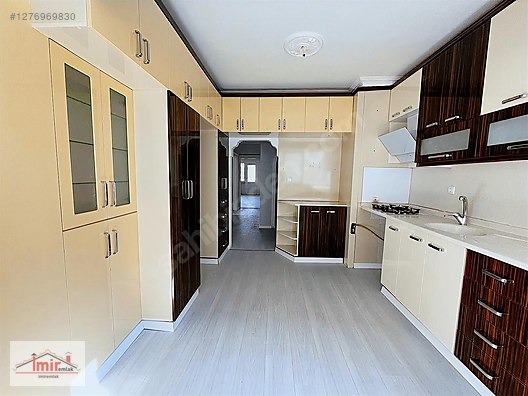 İMİR EMLAK OFİSİNDEN HİCRET CAMİ YAKINI 3+1 ARA KAT YAPILI DAİRE - ANKARA PURSAKLAR fotoğraf 3