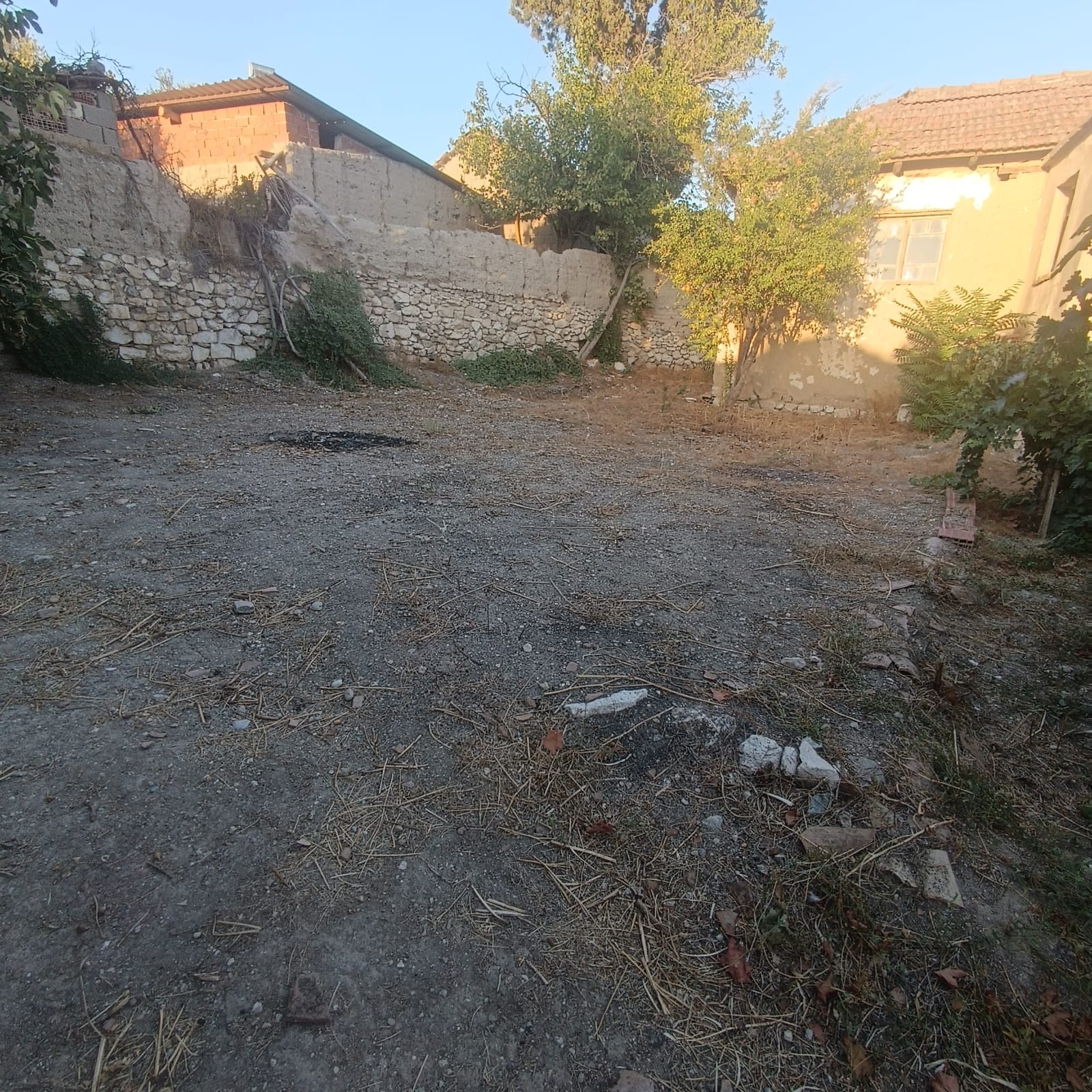 Manisa Saruhamlı Gümülceli Mah. Satılık Köy Evi - MANİSA SARUHANLI fotoğraf 8