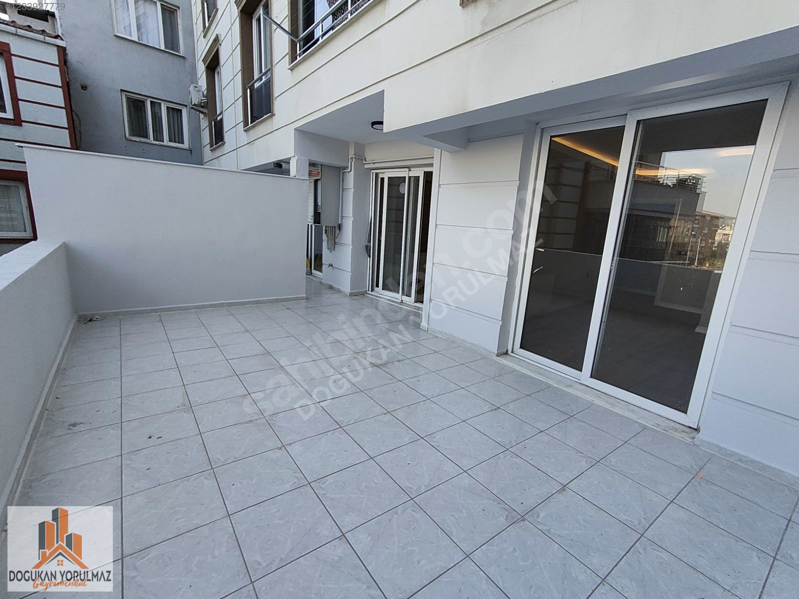 ÇARŞI MERKEZDE TERASLI 3+1  180 m²  İZBANA 5 DK! - İZMİR TORBALI fotoğraf 4