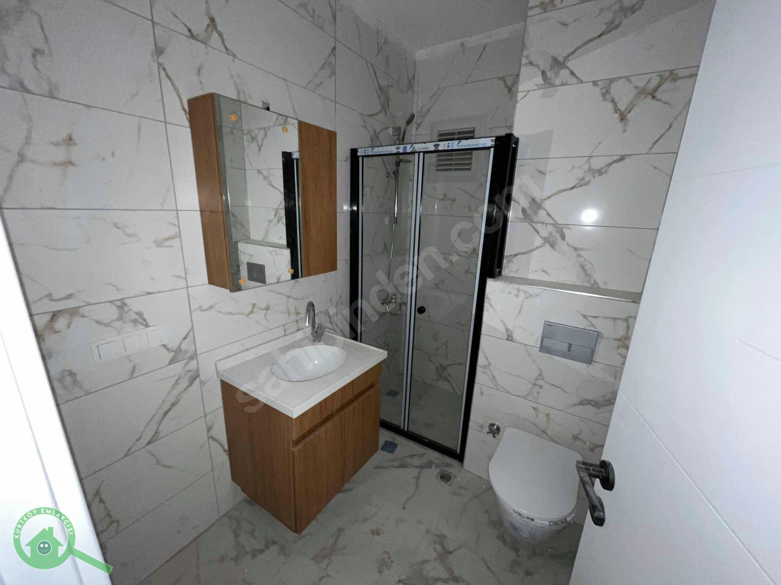Pendik Çamçeşme'de Satılık 2+1 Kapalı Otoparklı Daire - İSTANBUL PENDİK fotoğraf 7