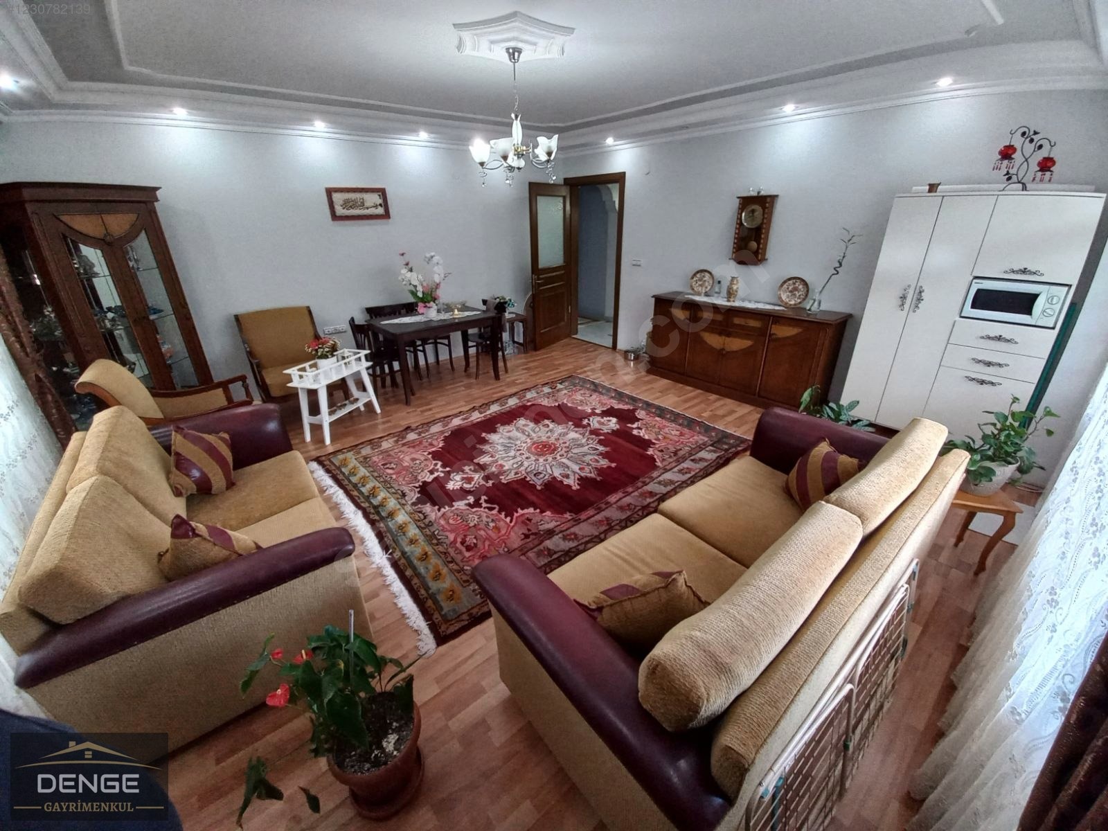 DARICA MERKEZDE, ÇARŞIDA GENİŞ 3+1 SATILIK ARA KAT DAİRE - KOCAELİ DARICA fotoğraf 2