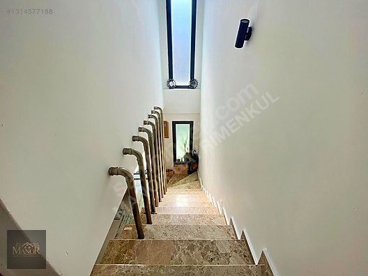 KUŞADASINDA BUTİK SİTEDE 3+1 EŞYALI ŞİRİN PIRIL PIRIL VİLLA - AYDIN KUŞADASI fotoğraf 13