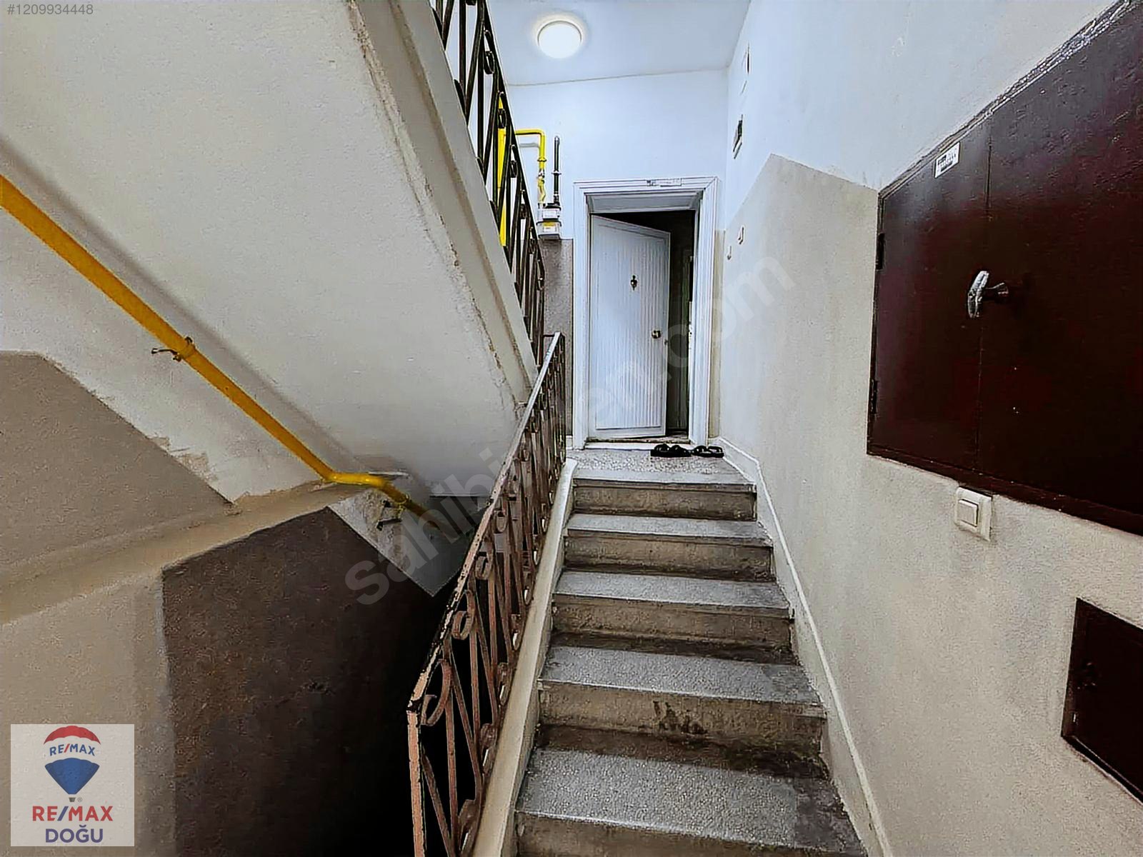 REMAX DOĞU'DAN ÜNİVERSİTE MAHALLESİNDE SATILIK KOMPLE BİNA - ELAZIĞ MERKEZ fotoğraf 9