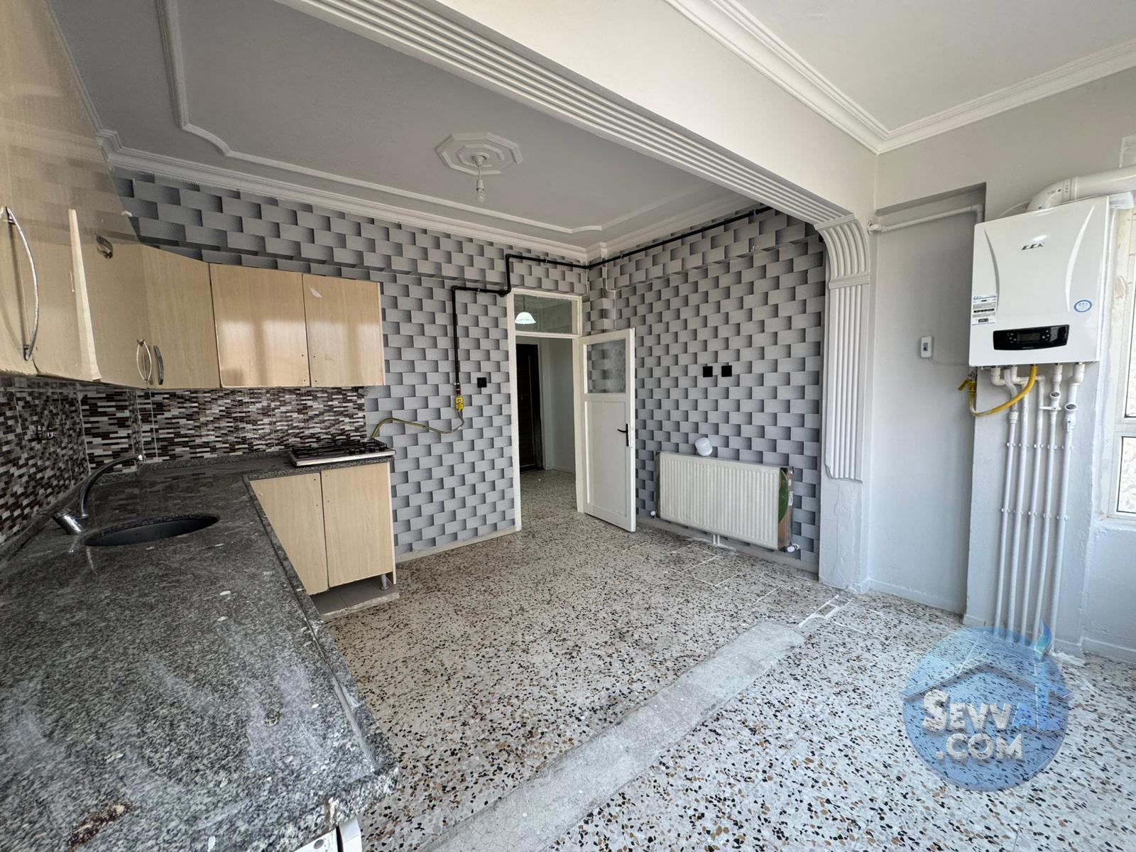 AHMET ERSEVEN DE UYGUN SATILIK DAİRE - ŞANLIURFA HALİLİYE fotoğraf 4