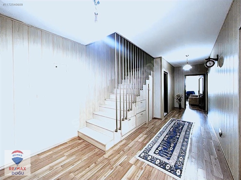 REMAX DOĞUDAN HİLALKENT MAH.SİTE İÇİNDE SATILIK 4+2 DUBLEX DAİRE - ELAZIĞ MERKEZ fotoğraf 3