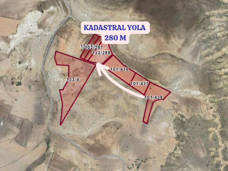 KÜTAHYA ÇAVDARHİSAR YENİCEARMUTCUK  KÖYÜ’NDE 10.561 M² TARLA SATILIKTIR  - KÜTAHYA ÇAVDARHİSAR fotoğraf 3