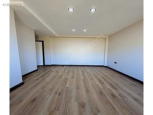 BEYLİKDÜZÜ KAVAKLI MAH 'DE SATILIK 3+1 135m2 OTURUMA HAZIR DAİRE - İSTANBUL BEYLİKDÜZÜ fotoğraf 14