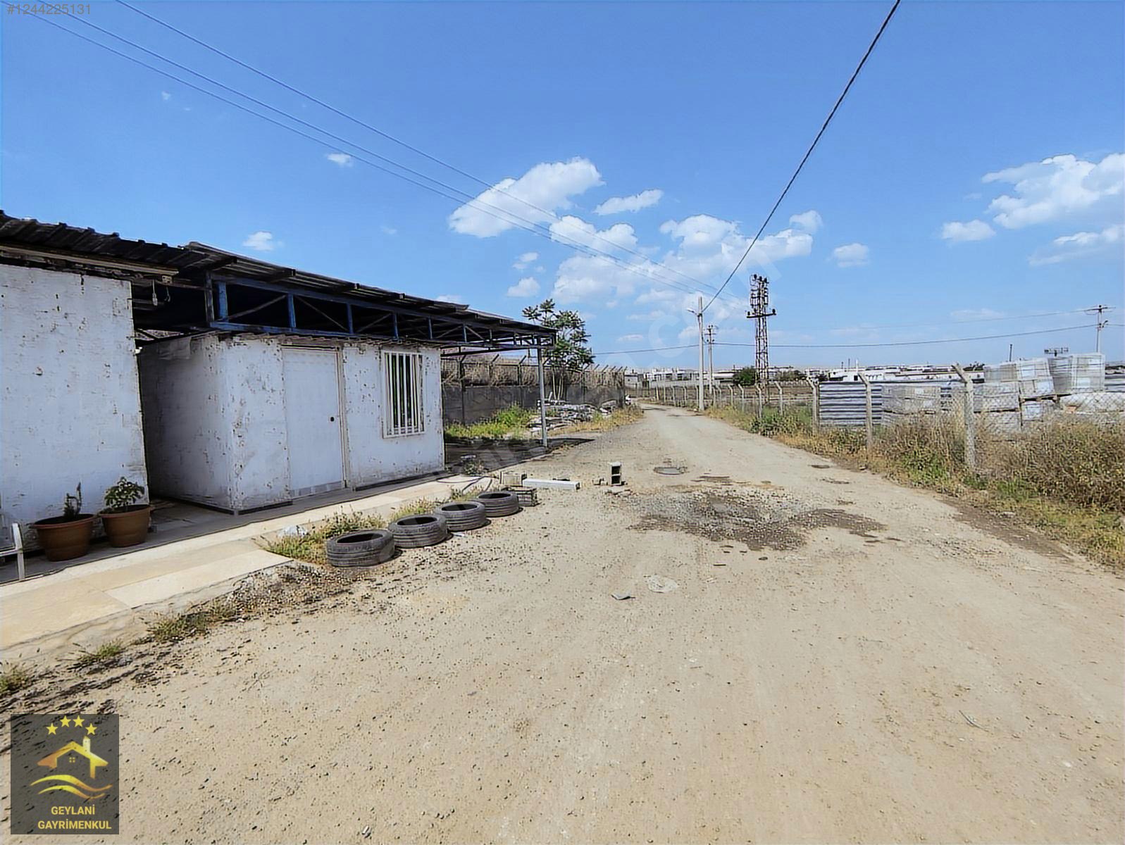 Haliliye Sancaktar 11 Nisan Stadyumu Yanı Kupon Arsa - ŞANLIURFA HALİLİYE fotoğraf 2