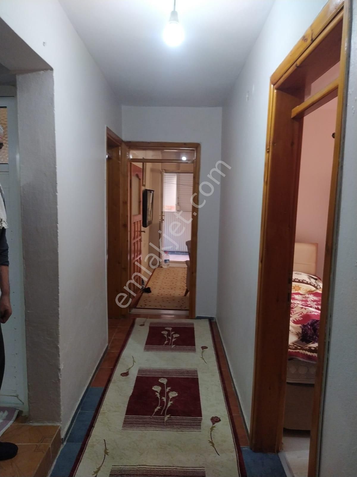 Yenigirne De Satılık Veya Kiralık Daire Ler - Müstakıl Evler - Binalar - İZMİR BAYRAKLI fotoğraf 2