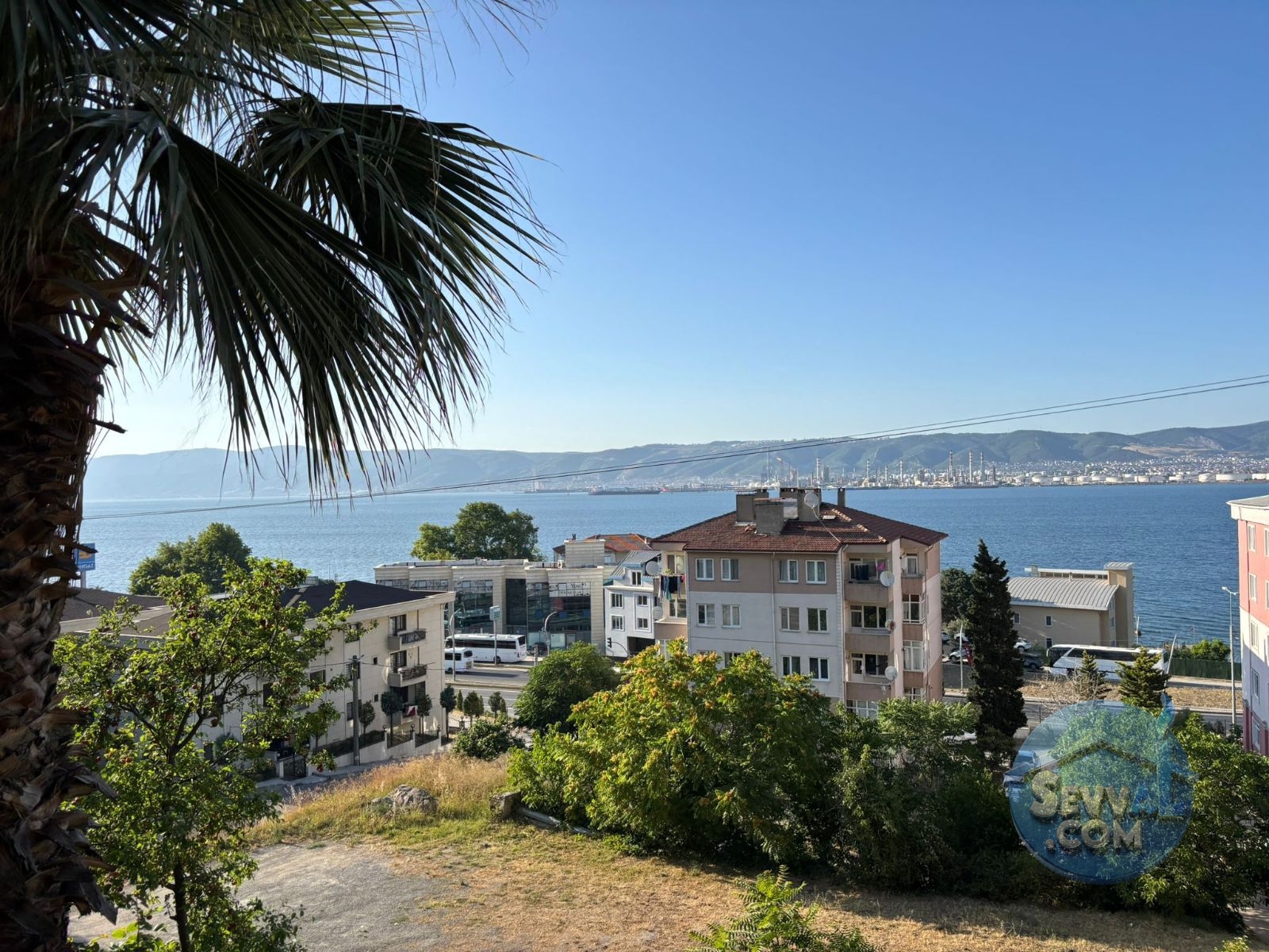 CUMHURİYET MAHALLESİNDE DENİZ MANZARALI SATILIK DAİRE - Kocaeli Gölcük fotoğraf 12