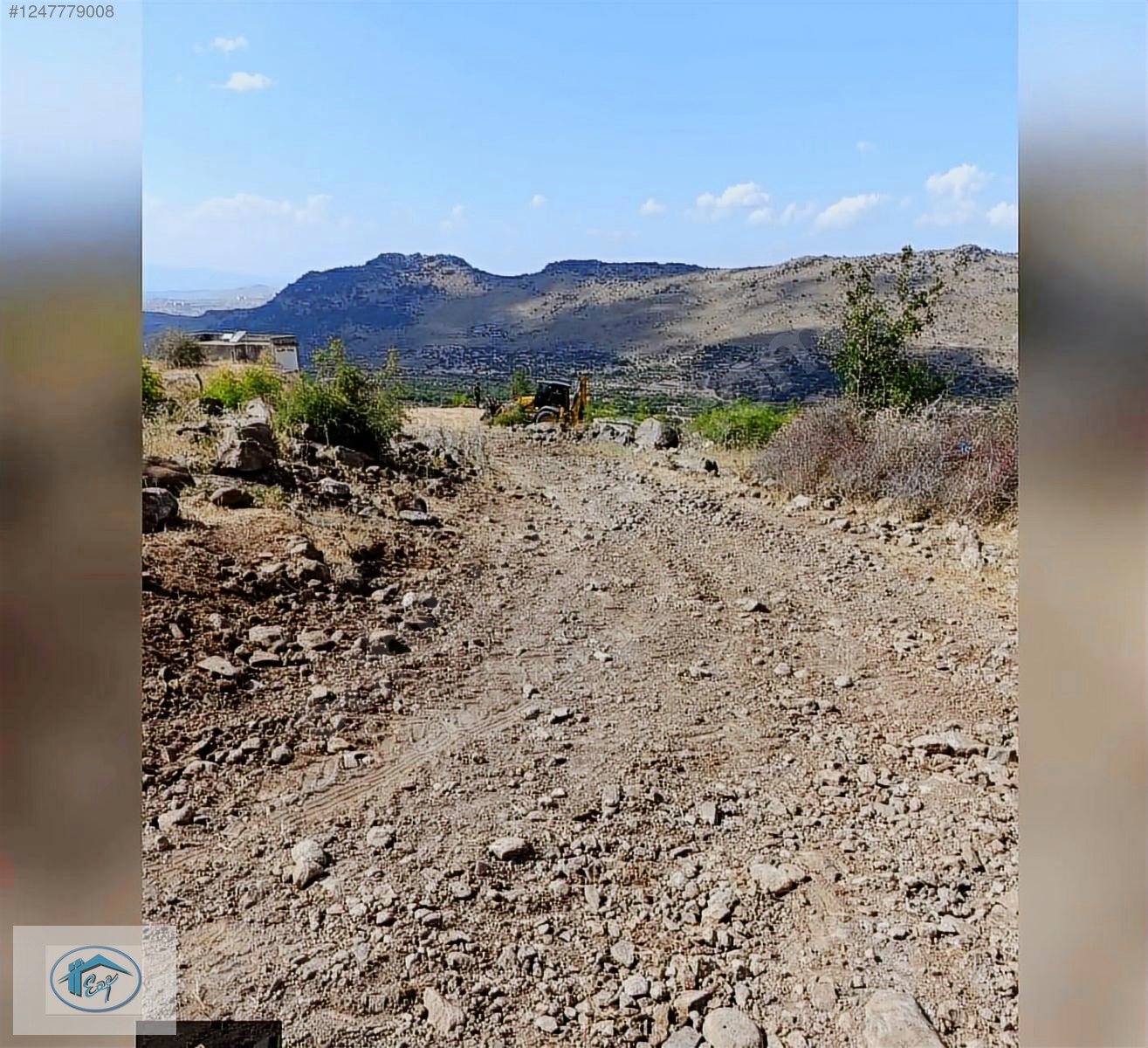 ACİL SATILIK! KÖY YAKINI, ELEKTRİK+ SU+ YOL+ 2B BİTİŞİĞİ TARLA - İZMİR ALİAĞA fotoğraf 2