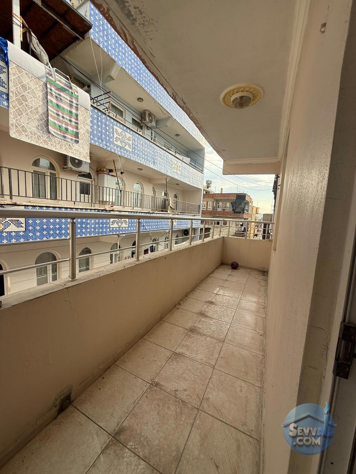 AHMET YESEVİ MAH. 2. KAT 2+1 ODALI 135 m2 DOĞALGAZLI SATILIK SON KAT DAİRE. (EMR - ŞANLIURFA HALİLİYE fotoğraf 13