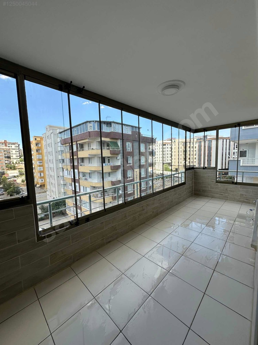 4 ODALI DOĞUKENT 'TE KOCAMAN TEMİZ DAİRE ÇÖZÜM EMLAK'TA - ŞANLIURFA KARAKÖPRÜ fotoğraf 3