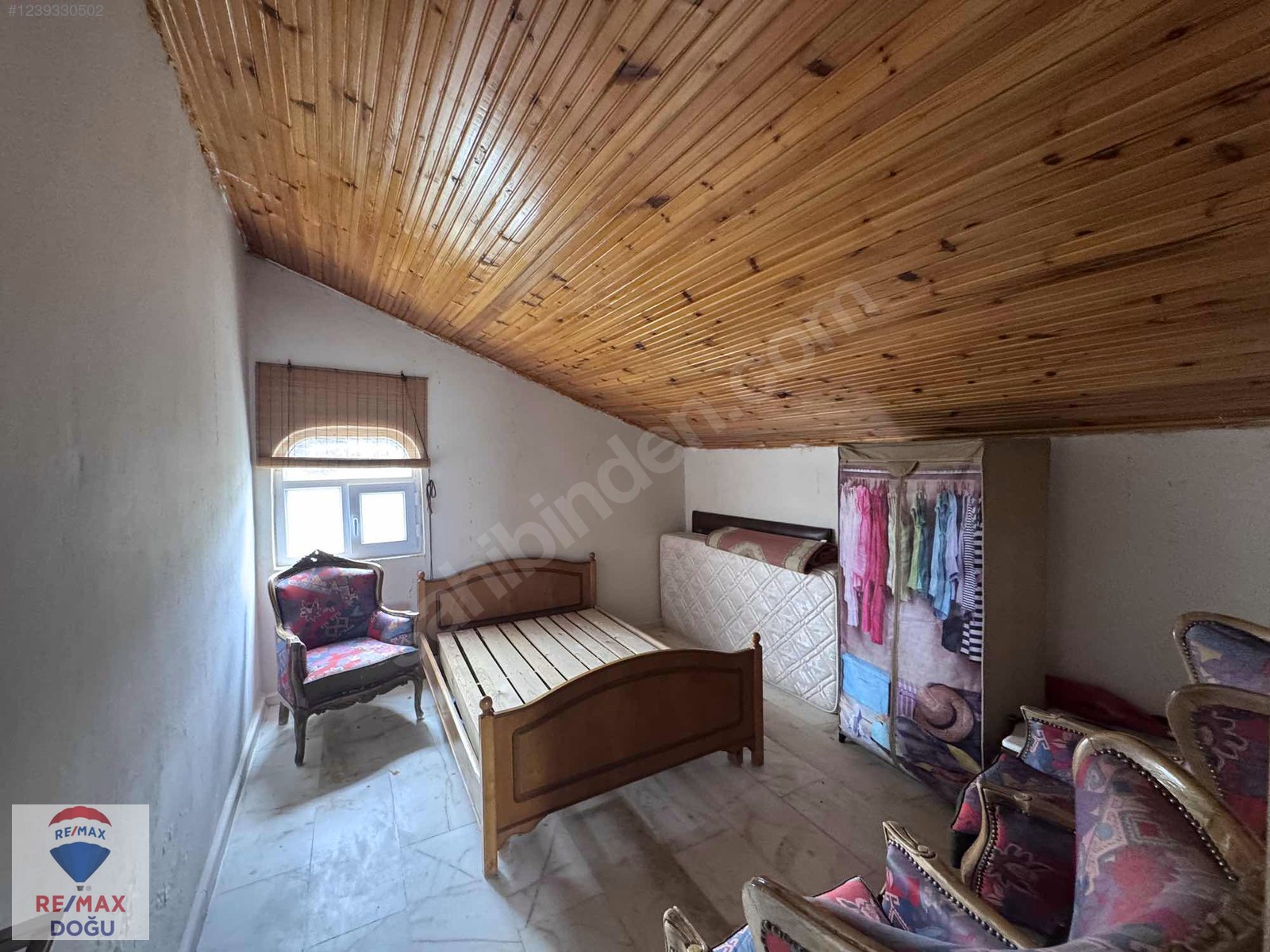 REMAX DOĞUDAN HAZAR GÖLÜNDE SATILIK VİLLA - ELAZIĞ SİVRİCE fotoğraf 12