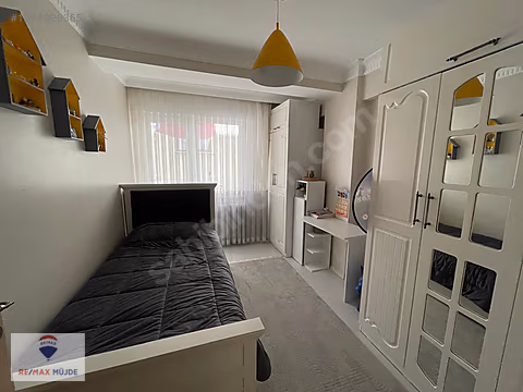 BAHÇELİEVLER CUMHURİYET MAHALLESİ SATILIK 3+1 - İSTANBUL BAHÇELİEVLER fotoğraf 8