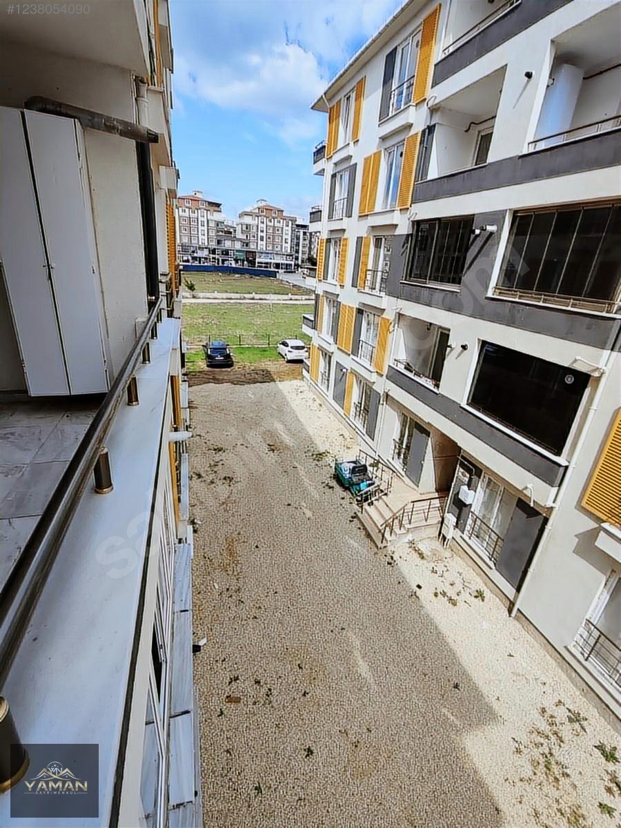 SİTE İÇERİSİNDE ARA KATTA BALKONLU SATILIK 1+1 DAİRE - KIRKLARELİ MERKEZ fotoğraf 23