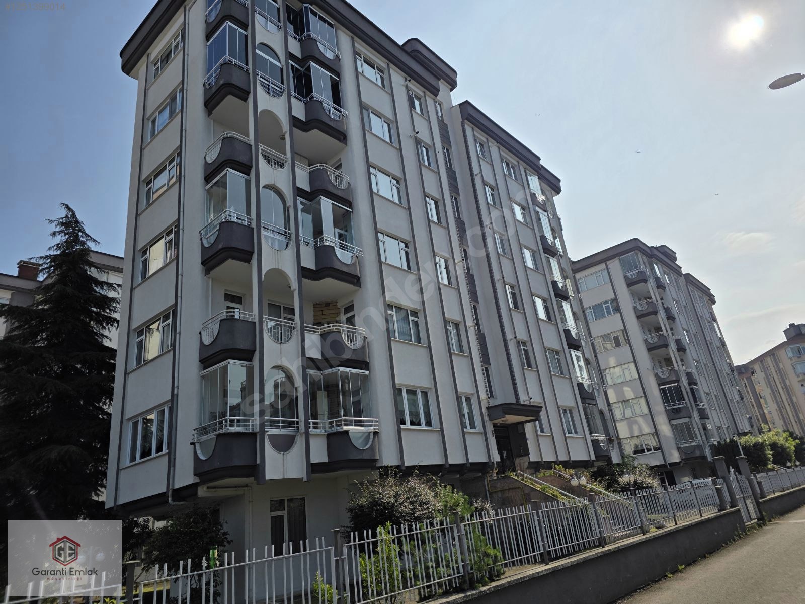 DURUGÖLDE UZAYKENTTE 6.KAT ÖN CEPHE LÜKS 150 M2 SATILIK DAİRE - ORDU ALTINORDU fotoğraf 4