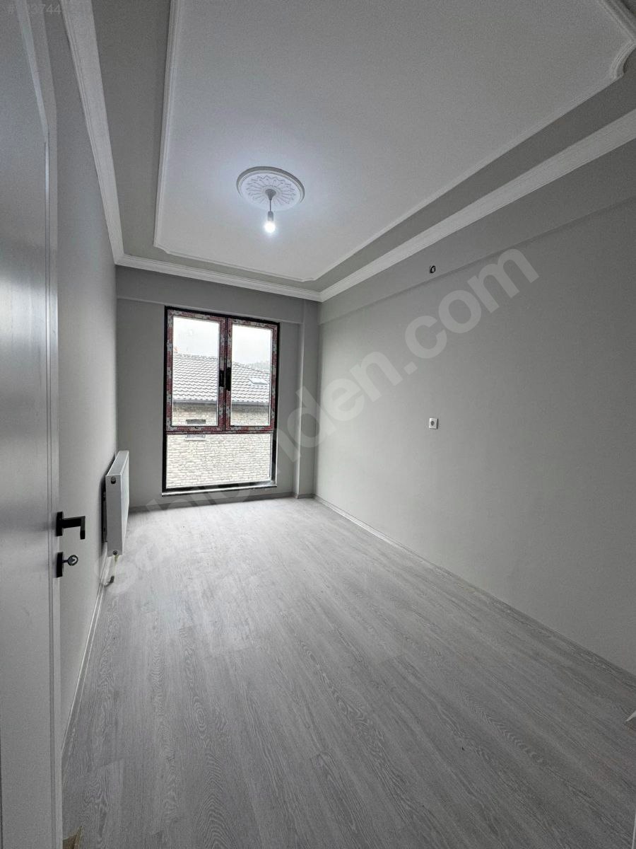 SAHİBİNDEN ADAPAZARI KARAMAN DA SATILIK VİLLA açıklamayi okuyun - SAKARYA ADAPAZARI fotoğraf 9
