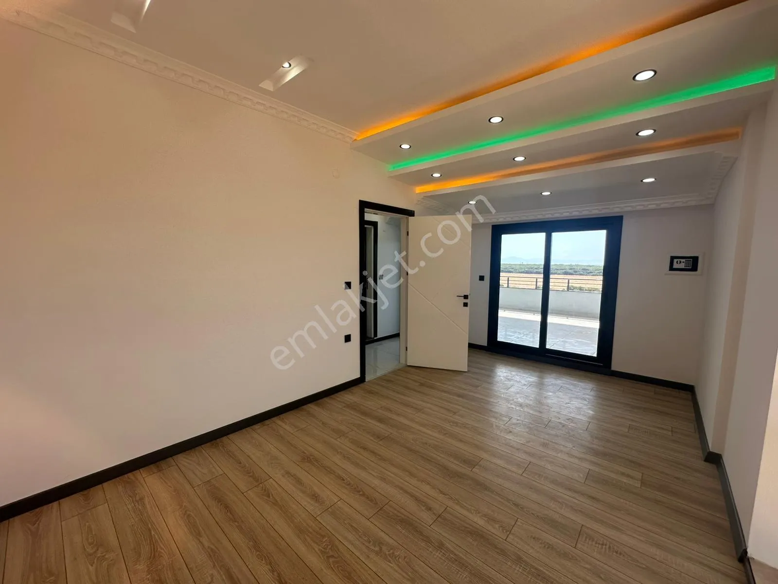 Didim Efeler Mahallesinde 3+1 Sıfır Yapılı Villa - AYDIN DİDİM fotoğraf 8