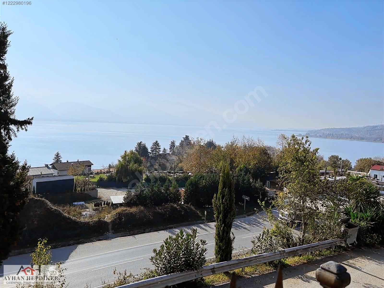 Aşağı dereköy de ful göl manzarılı 900m2 arsa ve 190 m2 villa - SAKARYA SERDİVAN fotoğraf 60