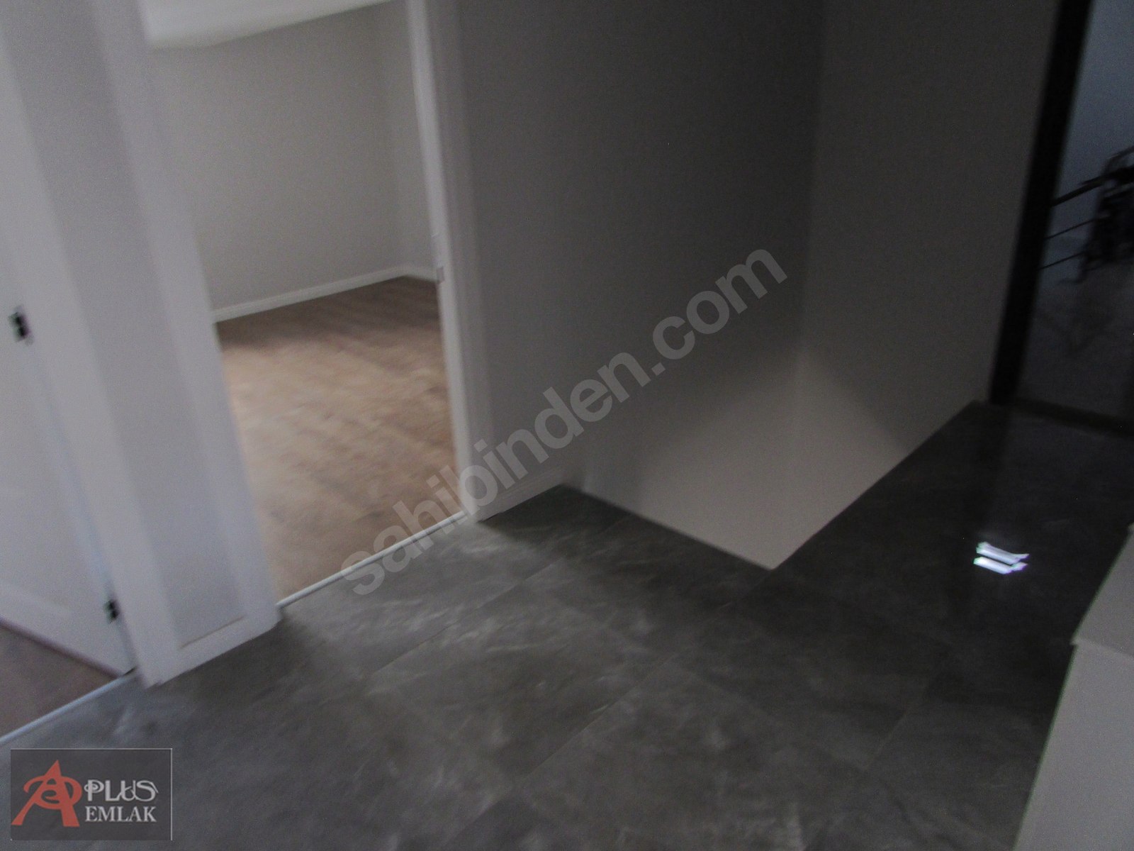 İKİ AYRI DAİRE ŞEKLİNDE 4+2 ASANSÖRLÜ 190M2 GÜNEY CP. 10500000TL - İSTANBUL ÇEKMEKÖY fotoğraf 12