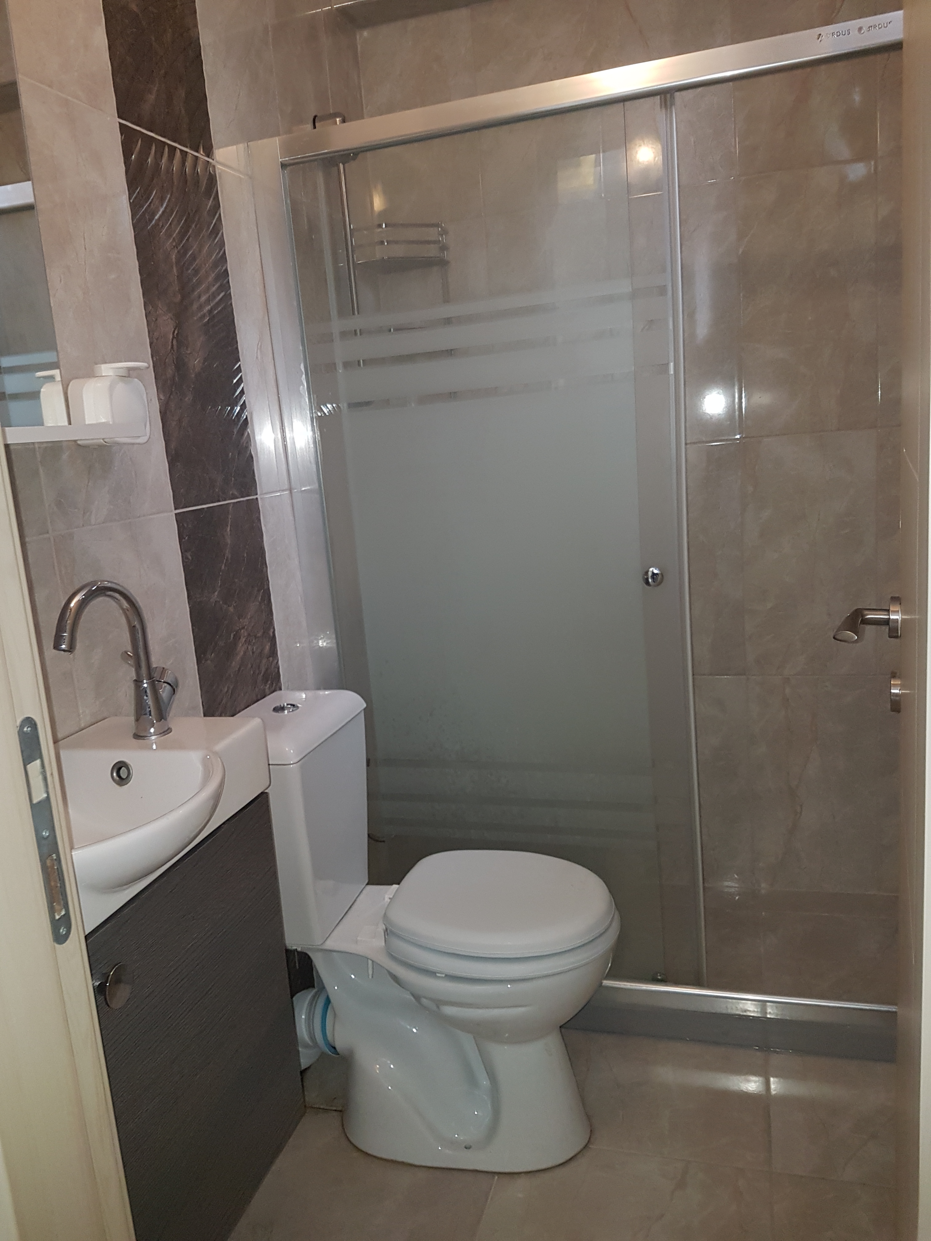 EFE GRUPTAN EMNİYETEVLERDE GENİŞ 2+1 100 M2 5.KAT DAİRE - İSTANBUL KAĞITHANE fotoğraf 9