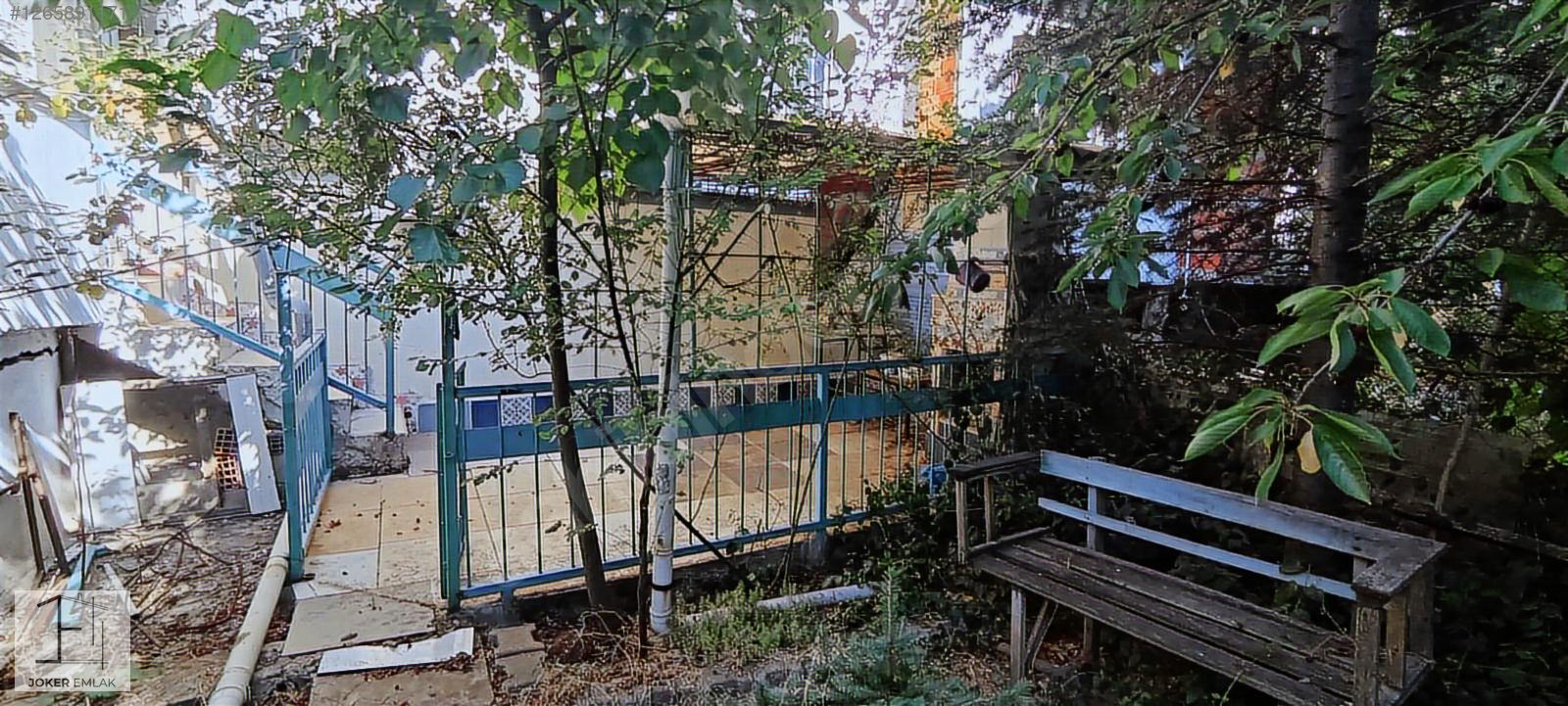 JOKER'DEN İSTER OTURMALIK İSTER YATIRIMLIK 250m2 MÜSTAKİL EV - UŞAK MERKEZ fotoğraf 3