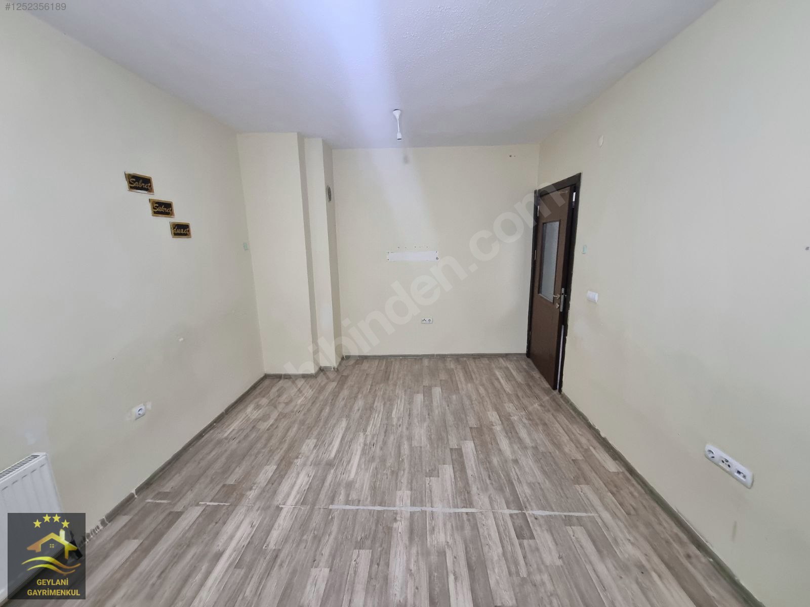 GEYLANİ EMLAKTAN 2.KAT KÖŞE BAŞI SATILK DAİRE - ŞANLIURFA KARAKÖPRÜ fotoğraf 6